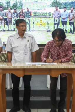 Pemkab Sleman Teken NPHD TMMD 2026 dengan 4 LPMK