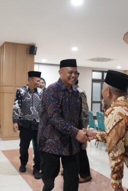 Bupati Sleman Ajak Perkuat Sinergi saat Syawalan dan Pengukuhan LKK Banyuraden