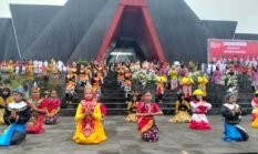HUT ke-81 RI di Pakem Digelar Spektakuler, 300 Pelajar Tampilkan Tari Kolosal Nusantara